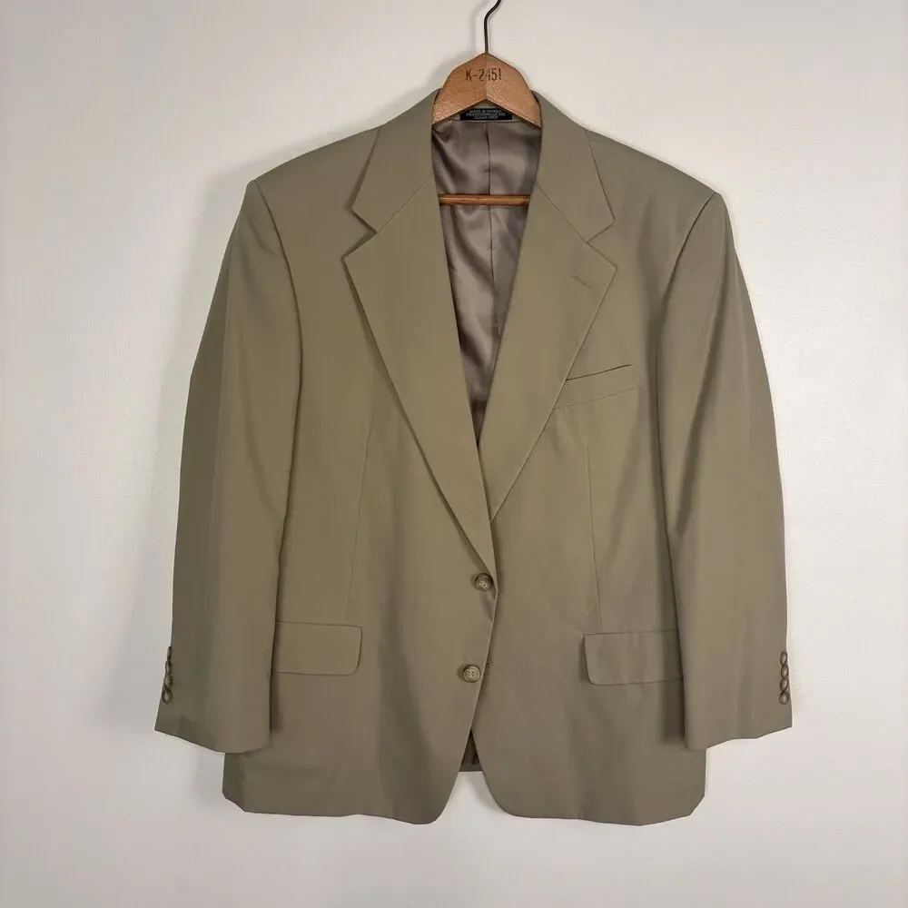 Vintage Bowdon The Young Mens Shop Charlottesville VA Men’s Suit 44S Khaki Ivy
